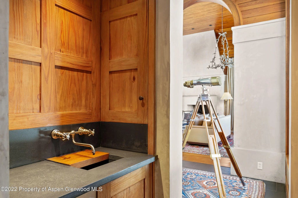 19 of 44 - 701 Meadowood Drive, Aspen, CO