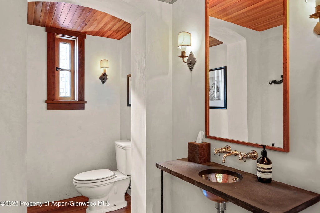 30 of 44 - 701 Meadowood Drive, Aspen, CO