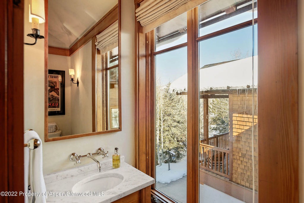 35 of 44 - 701 Meadowood Drive, Aspen, CO