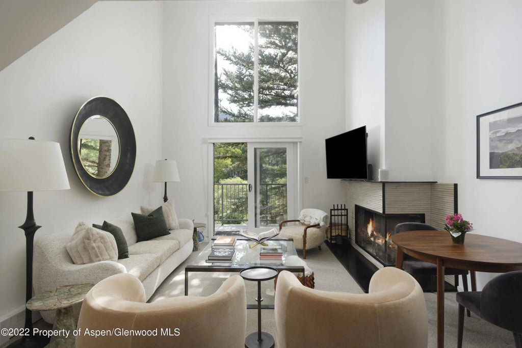 1 of 19 - 1050 Waters Ave. 14, Aspen, CO