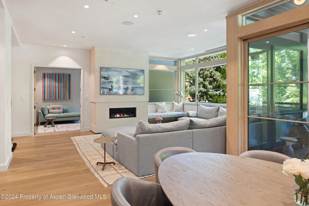 10 of 33 - 405 S Monarch Street 209, Aspen, CO