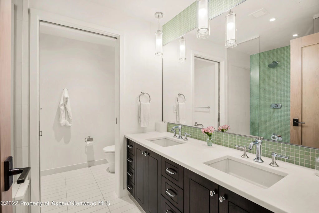 19 of 33 - 405 S Monarch Street 209, Aspen, CO
