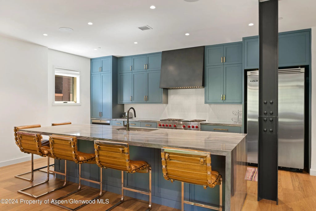 9 of 33 - 405 S Monarch Street 209, Aspen, CO
