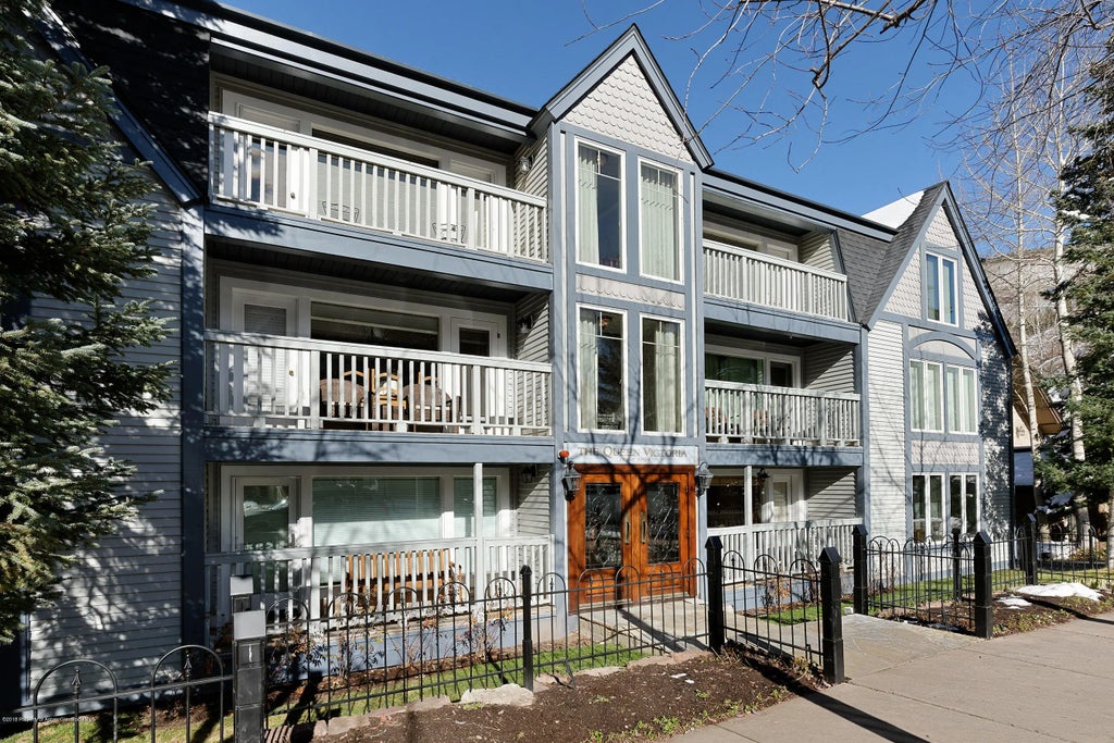 12 of 14 - 916 E Hopkins Avenue 102, Aspen, CO