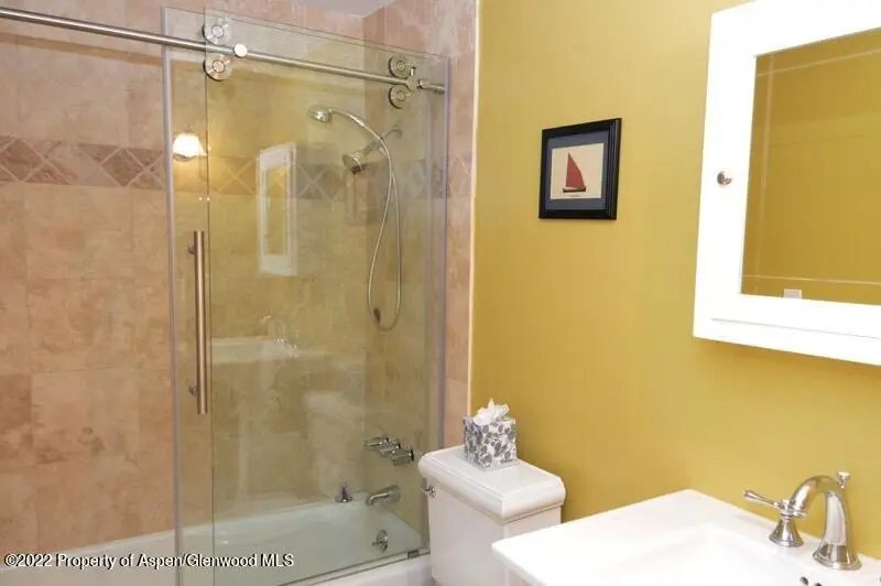10 of 14 - 940 Waters 307, Aspen, CO