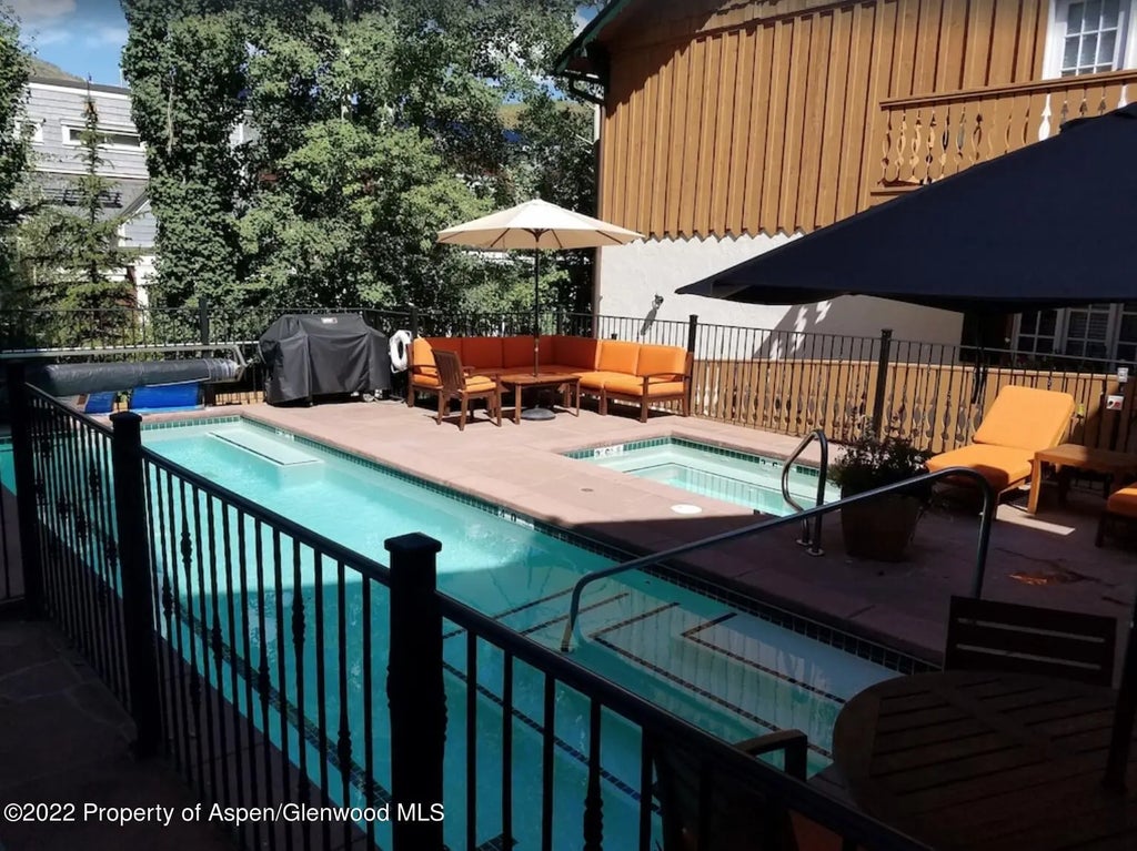 26 of 34 - 630 S Mill Street 4-a, Aspen, CO