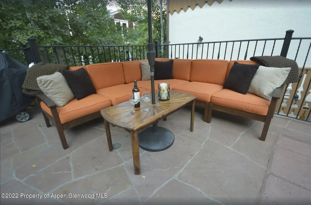 28 of 34 - 630 S Mill Street 4-a, Aspen, CO