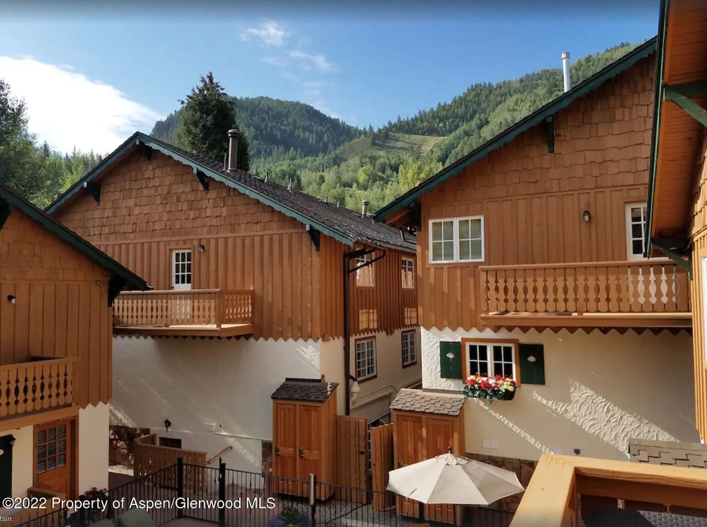 32 of 34 - 630 S Mill Street 4-a, Aspen, CO