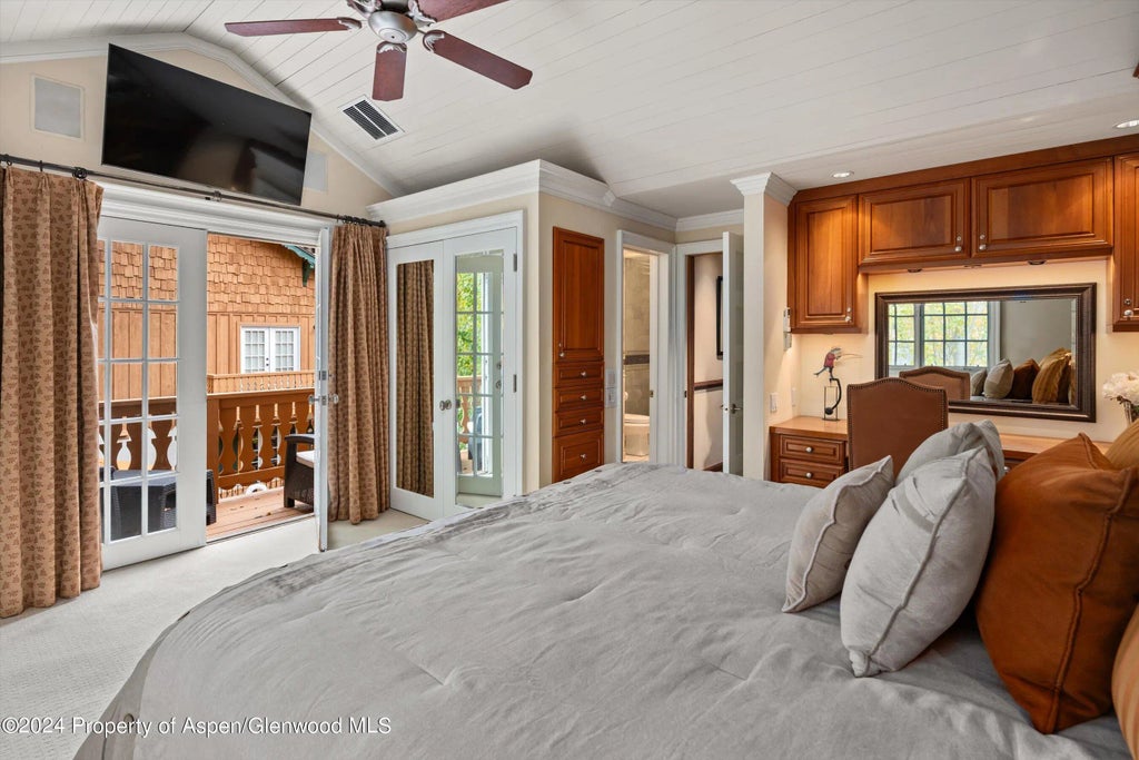 34 of 34 - 630 S Mill Street 4-a, Aspen, CO