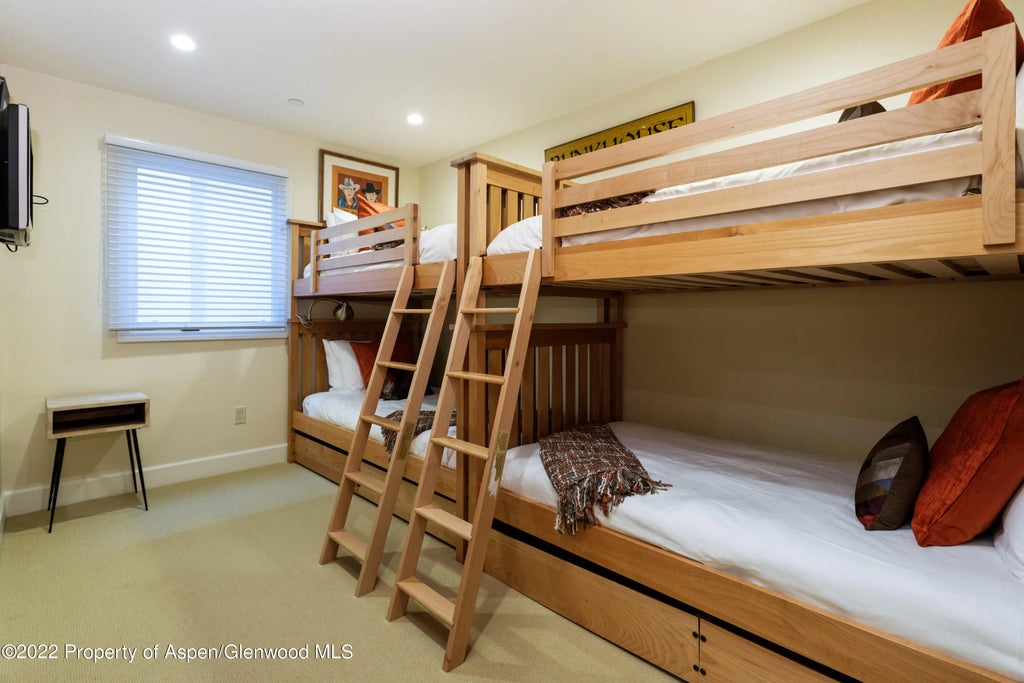 8 of 12 - 611 S West End Street Unit 7, Aspen, CO