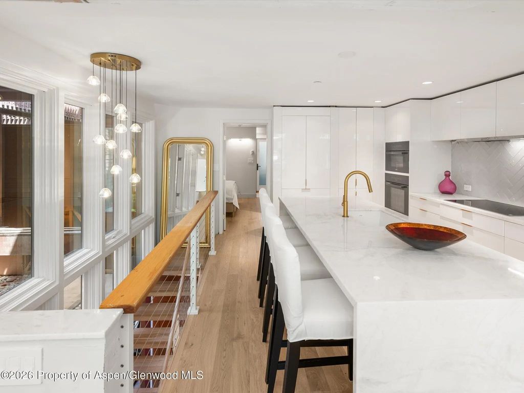 11 of 22 - 900 E Durant Avenue # 107, Aspen, CO
