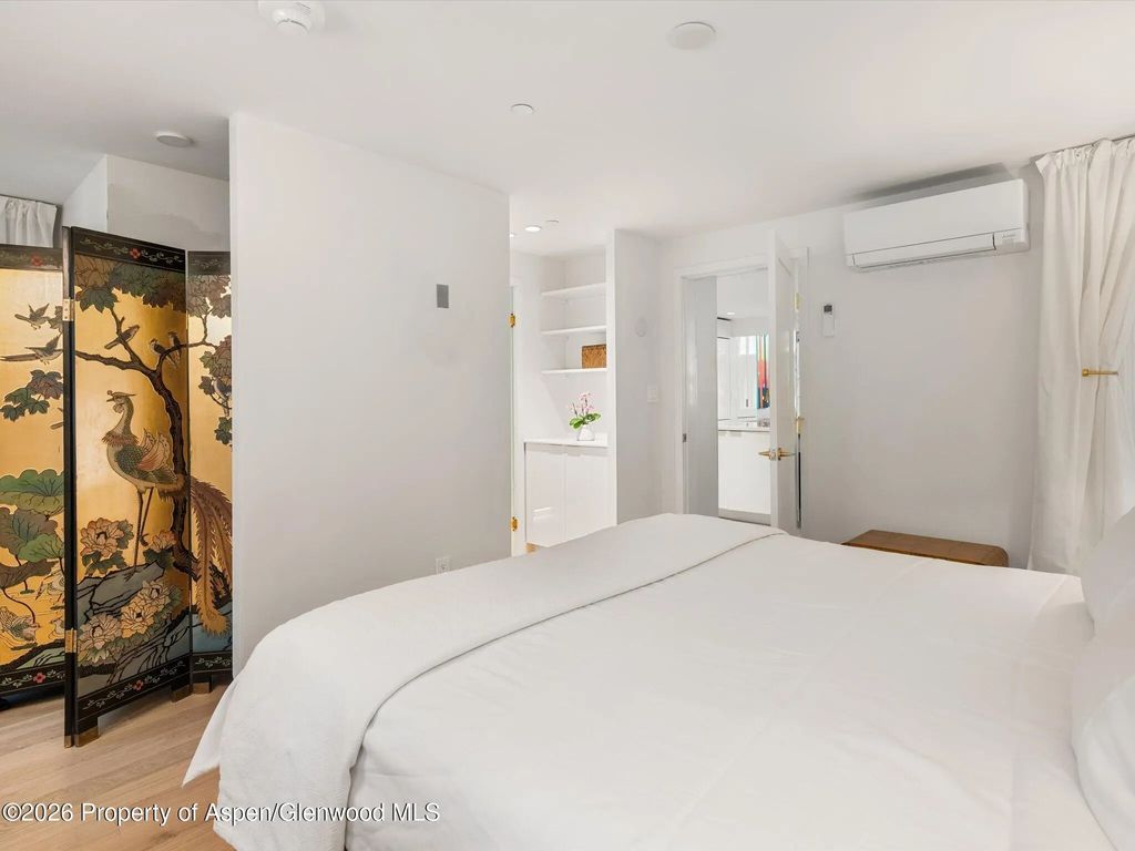 16 of 22 - 900 E Durant Avenue # 107, Aspen, CO