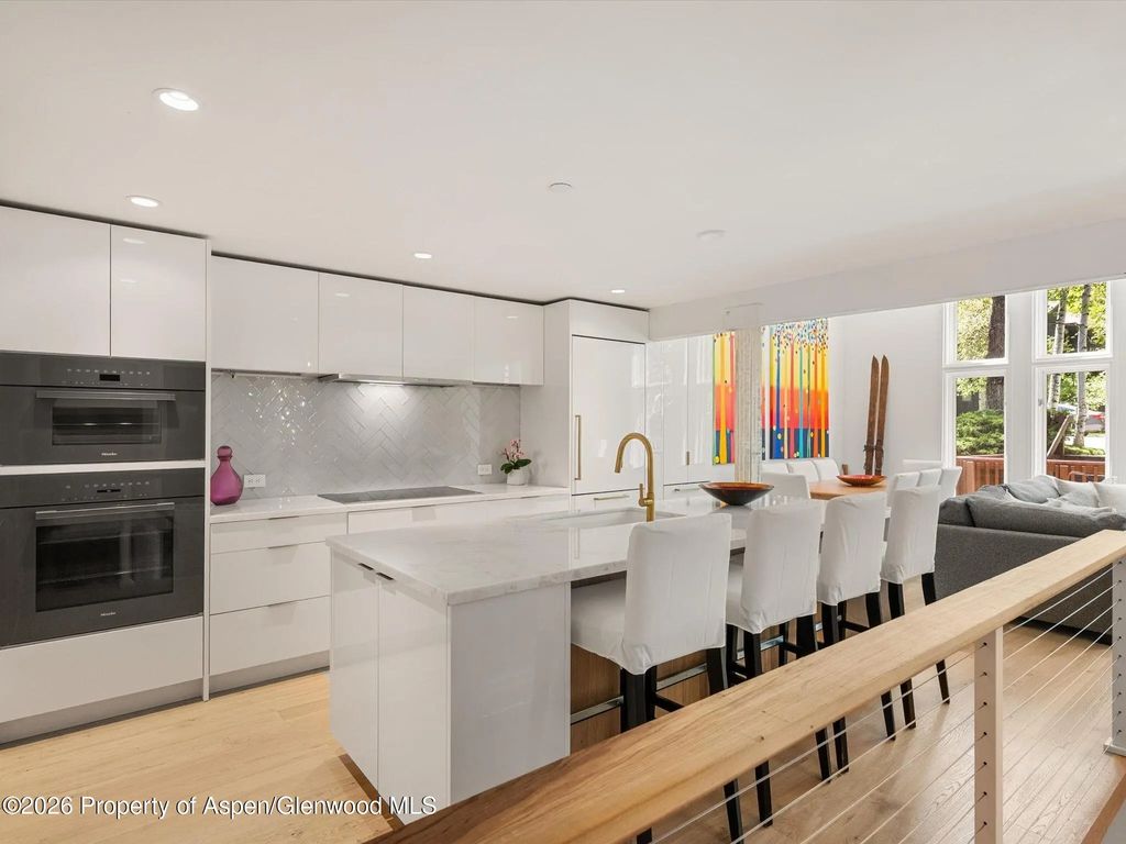 6 of 22 - 900 E Durant Avenue # 107, Aspen, CO