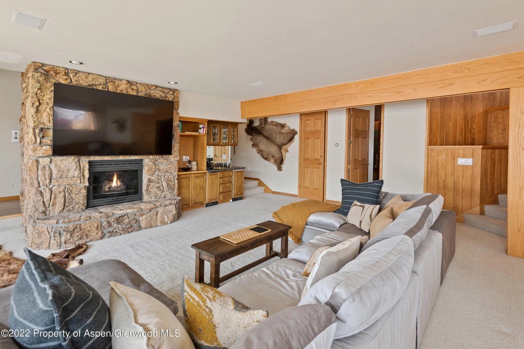 24 of 30 - 124 Fox Lane, Snowmass Village, CO