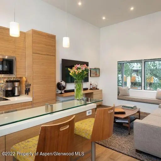 4 of 9 - 119 E Cooper Avenue 22, Aspen, CO