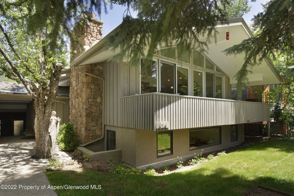 19 of 24 - 624 W Francis Street, Aspen, CO