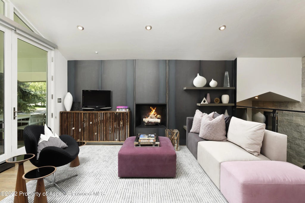 3 of 24 - 624 W Francis Street, Aspen, CO
