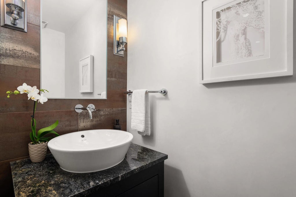 24 of 28 - 233 E Cooper Avenue 104, Aspen, CO