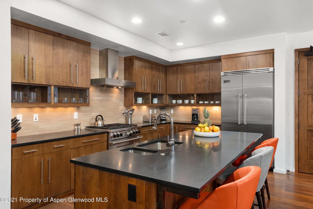 7 of 28 - 233 E Cooper Avenue 104, Aspen, CO