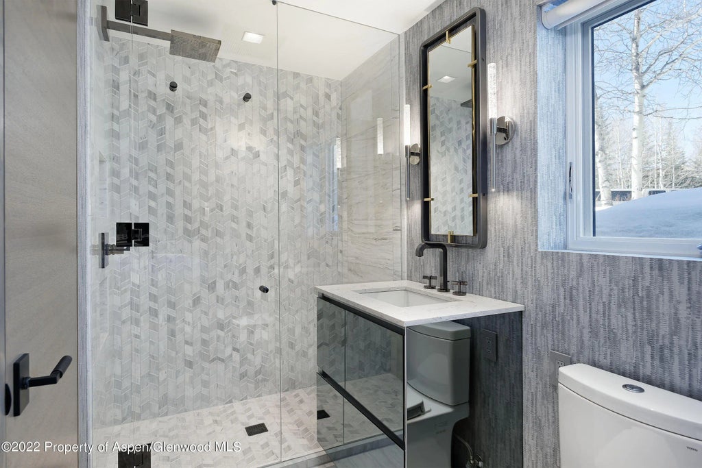 18 of 33 - 1112 Waters Avenue, Aspen, CO