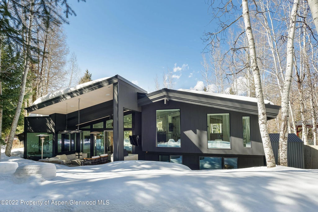 30 of 33 - 1112 Waters Avenue, Aspen, CO