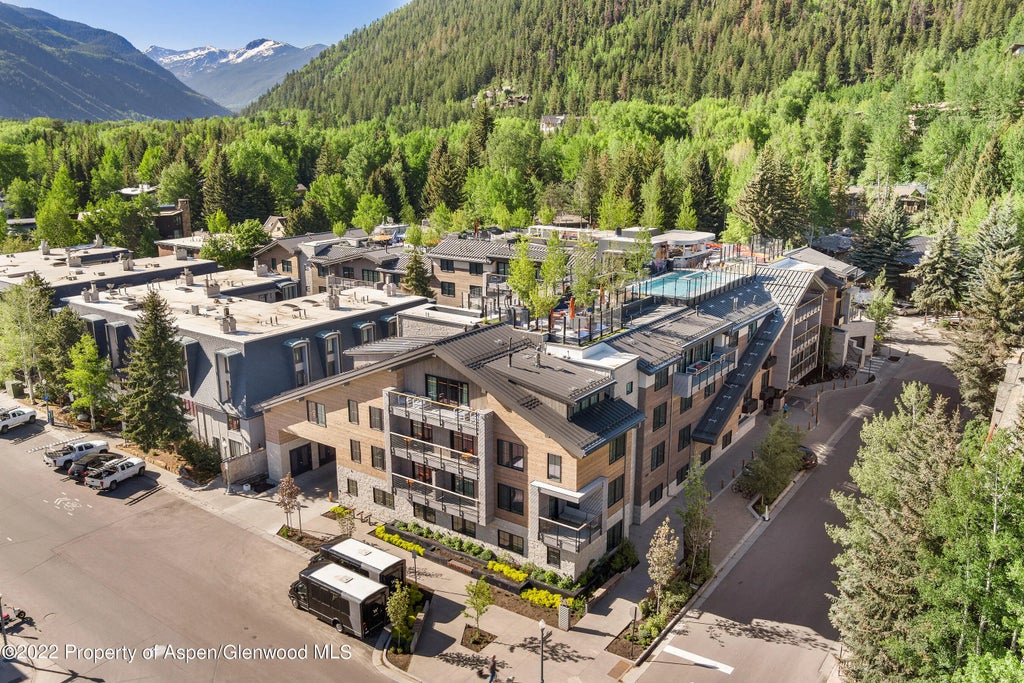 39 of 41 - 550 S Spring Street 392, Aspen, CO