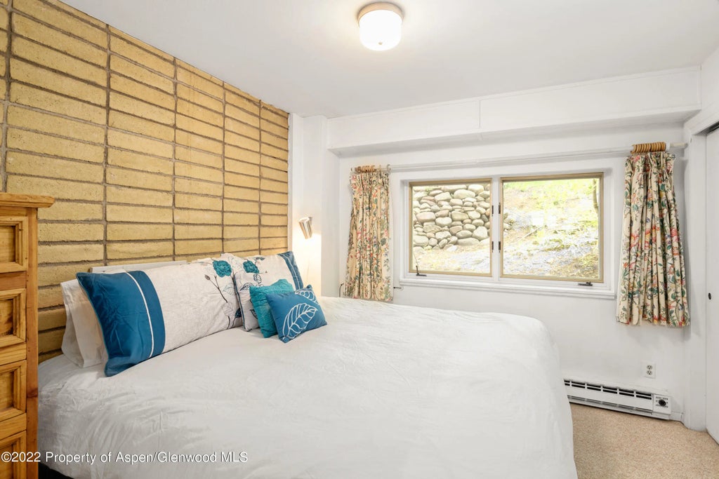 14 of 26 - 521 N Seventh Street Unit B, Aspen, CO