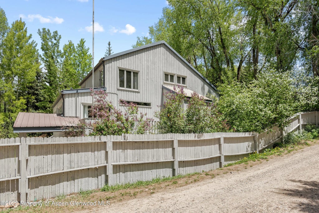 22 of 26 - 521 N Seventh Street Unit B, Aspen, CO