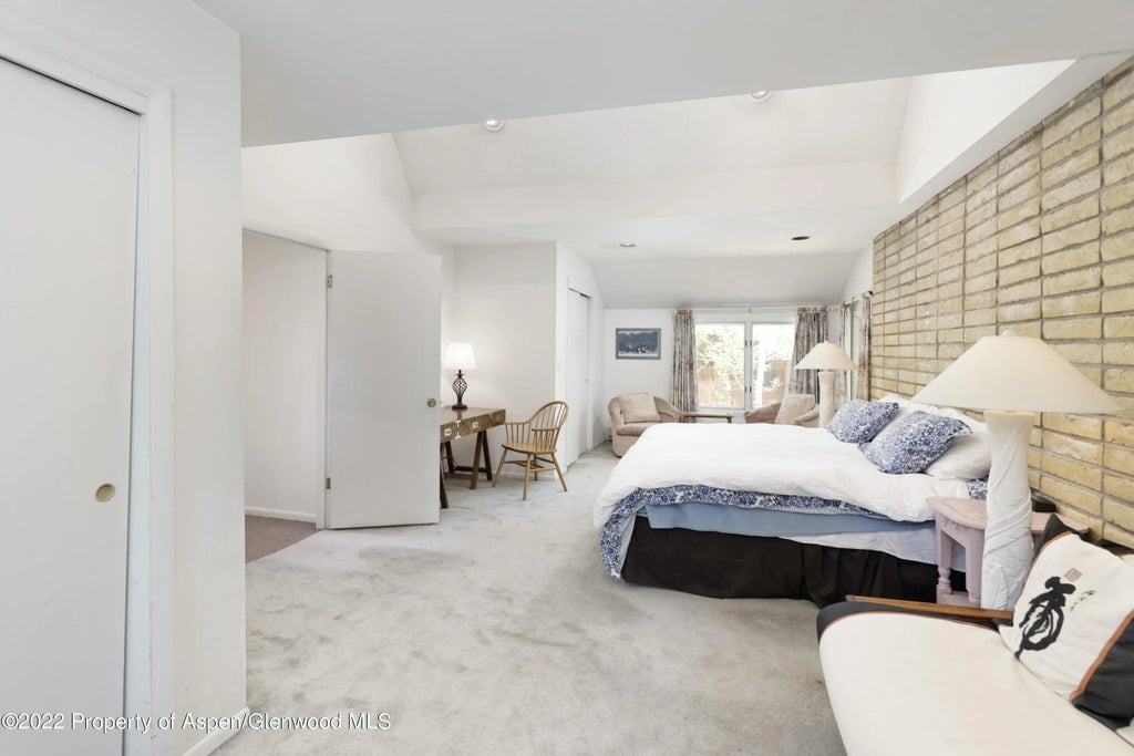 7 of 26 - 521 N Seventh Street Unit B, Aspen, CO