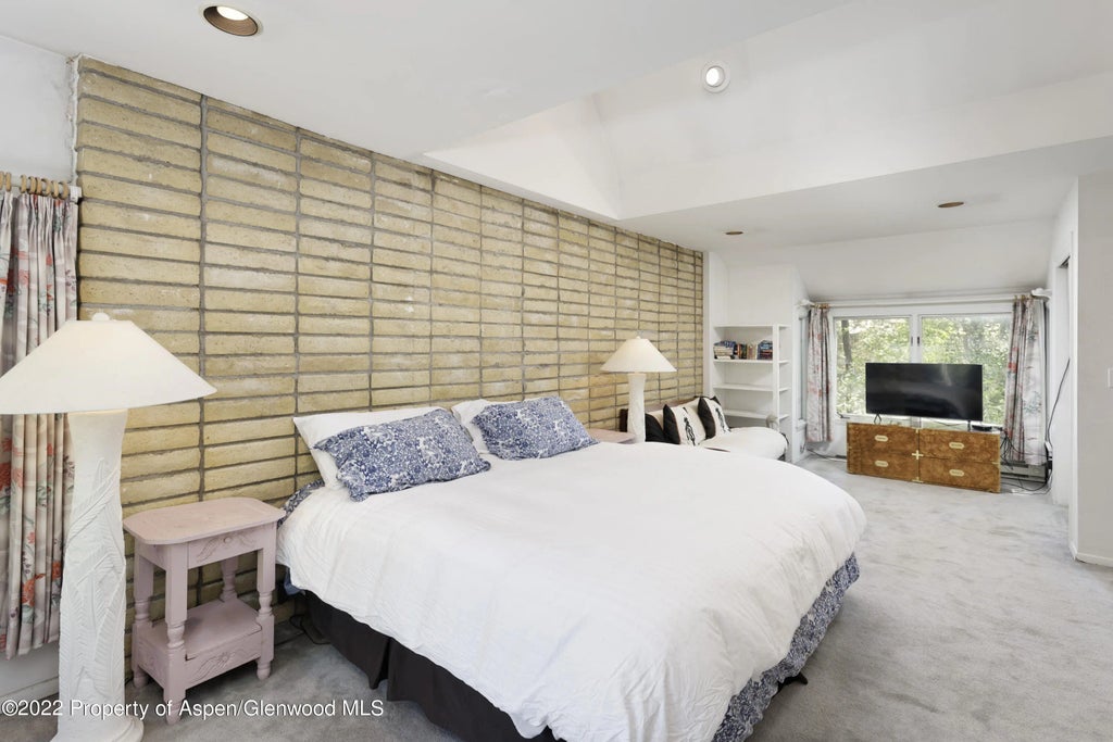 8 of 26 - 521 N Seventh Street Unit B, Aspen, CO