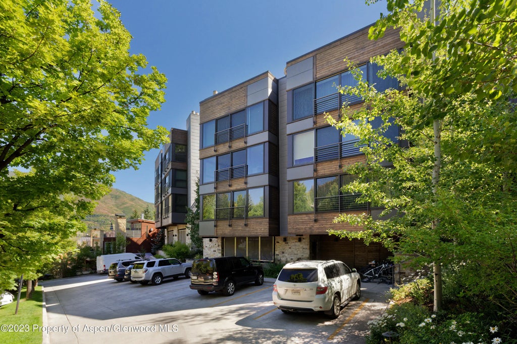 18 of 18 - 728 S Galena Street B201, Aspen, CO