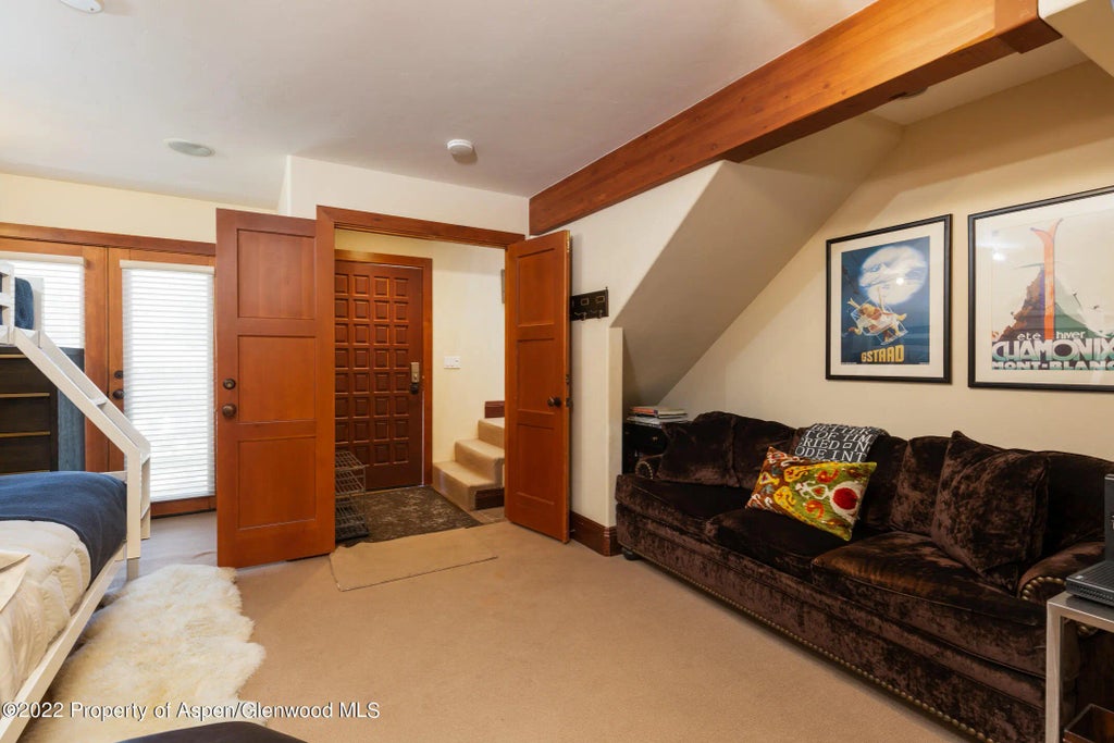 10 of 13 - 107 Aspen Mountain Road 5, Aspen, CO