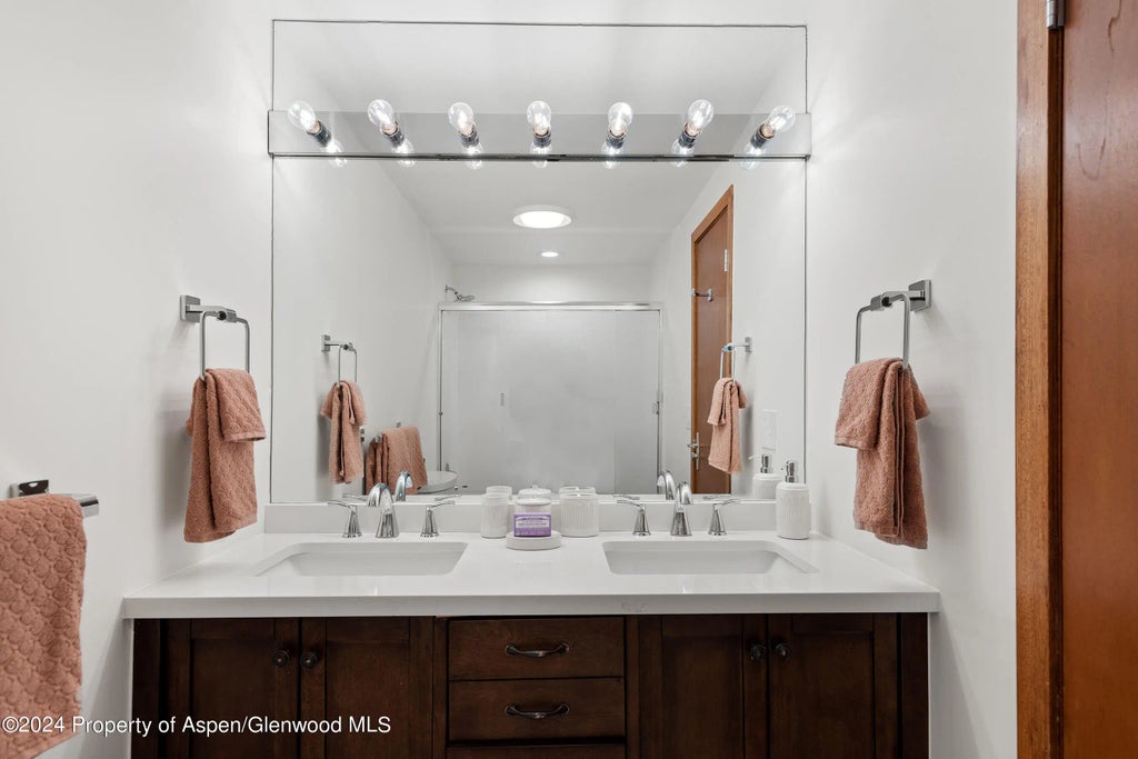 30 of 50 - 126 Edgewood Lane, Snowmass Village, CO