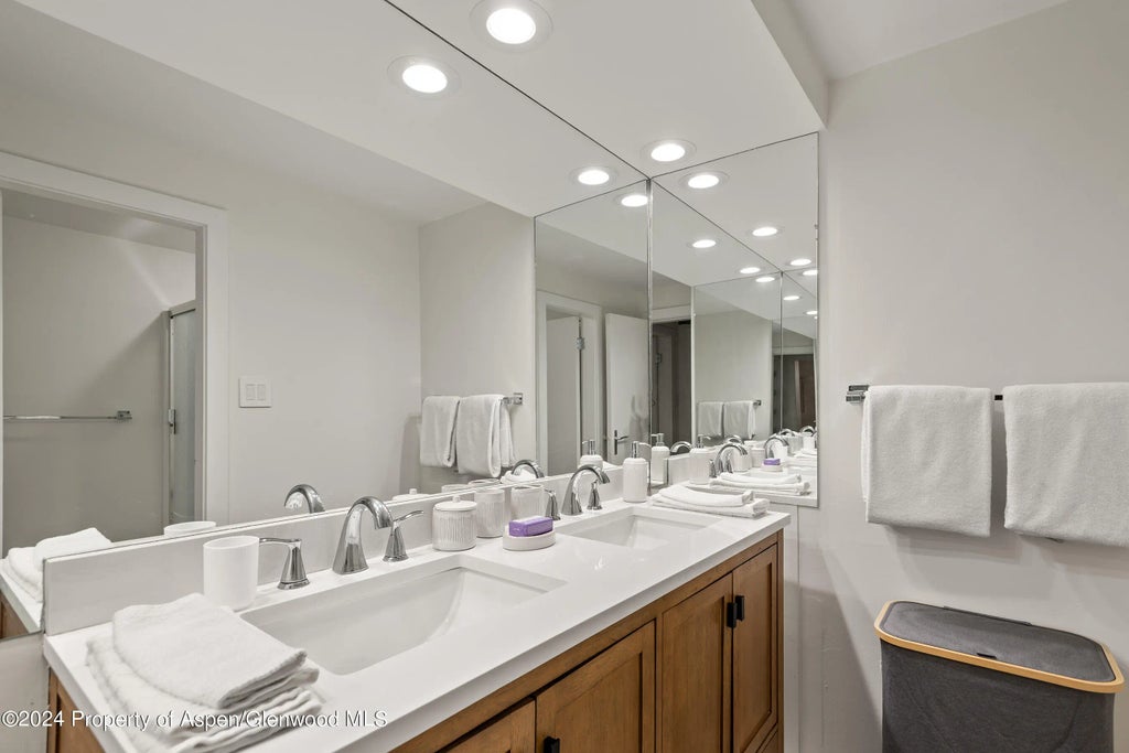 35 of 50 - 126 Edgewood Lane, Snowmass Village, CO