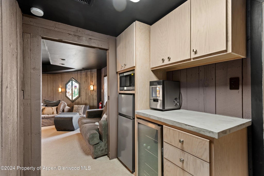 38 of 50 - 126 Edgewood Lane, Snowmass Village, CO