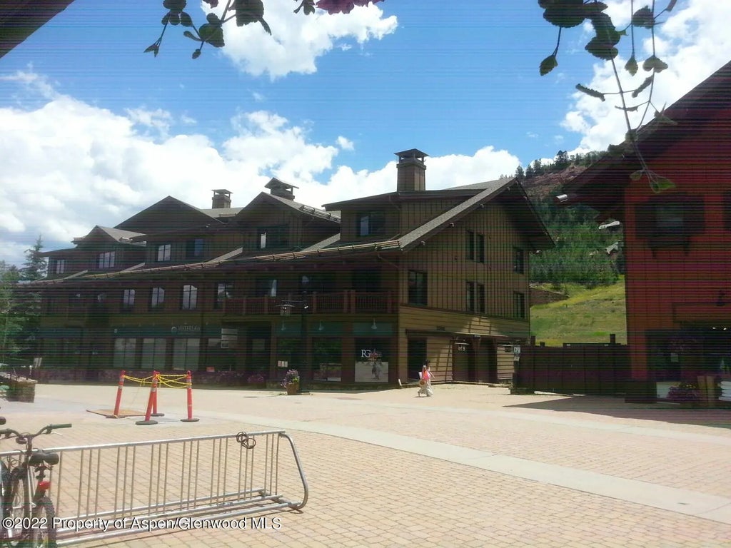 28 of 28 - 0197 Prospector Road Unit 2304 Weeks 23,25,27, Aspen, CO