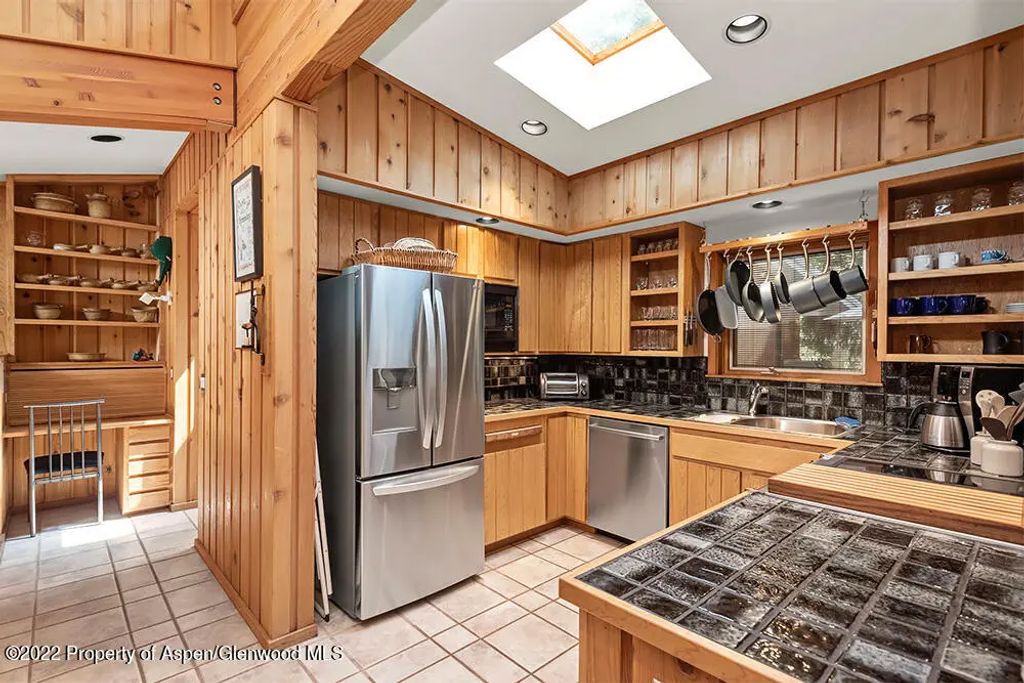 8 of 39 - 311 W North Street Unit A, Aspen, CO
