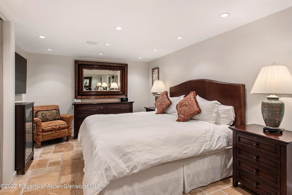 19 of 28 - 237 Gilbert Street, Aspen, CO