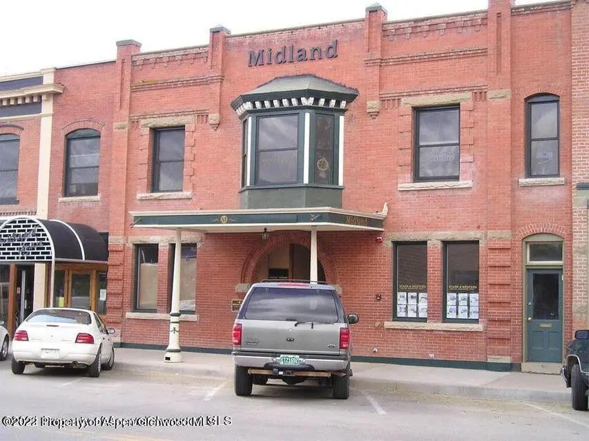 1 of 13 - 111-121 E 3rd Street, Rifle, CO