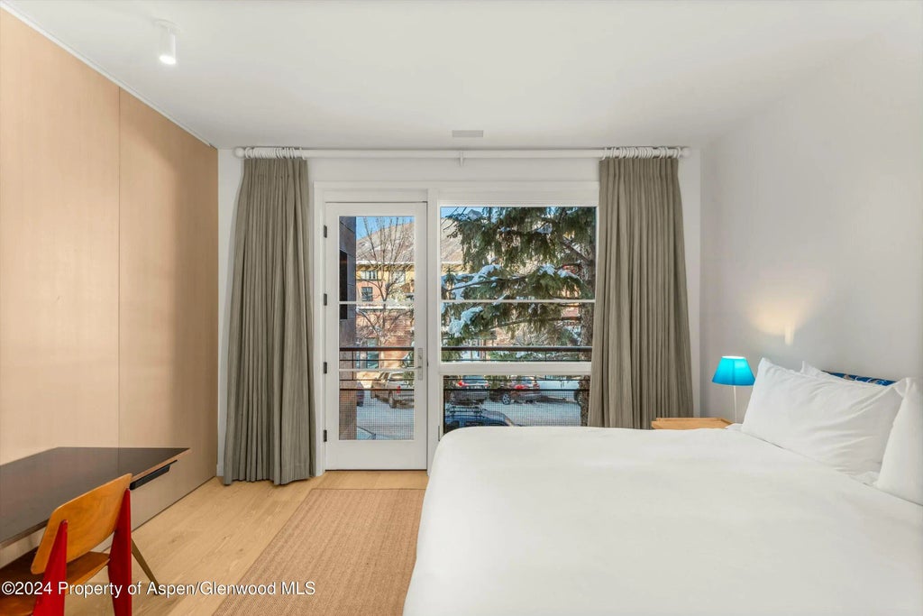 19 of 45 - 233 E Cooper Avenue 207, Aspen, CO