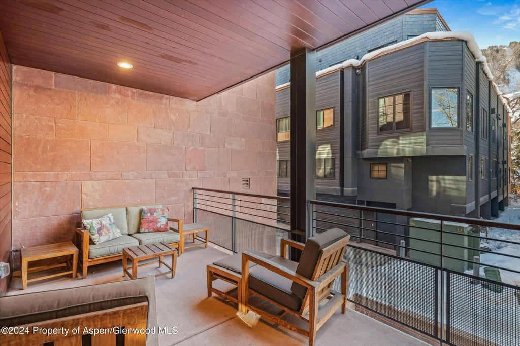 37 of 45 - 233 E Cooper Avenue 207, Aspen, CO