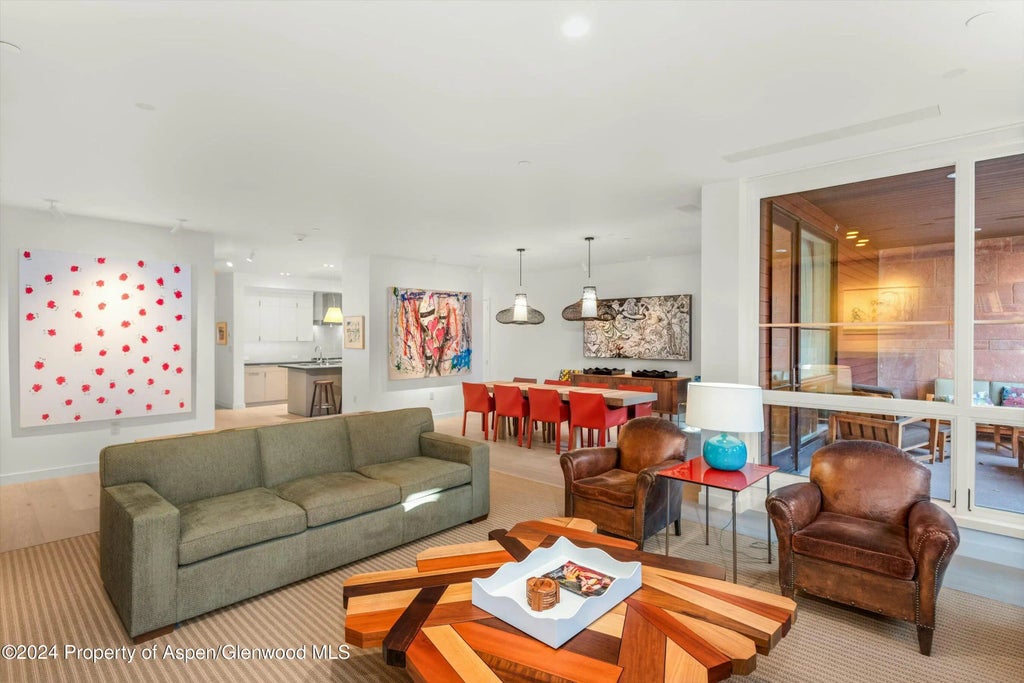 5 of 45 - 233 E Cooper Avenue 207, Aspen, CO