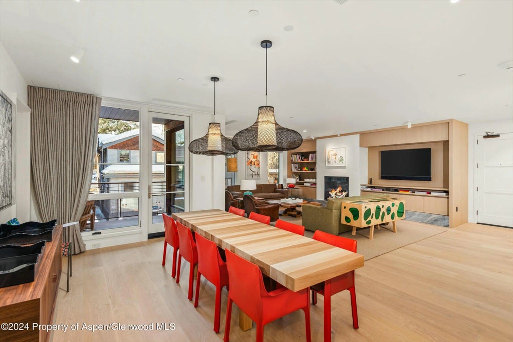 9 of 45 - 233 E Cooper Avenue 207, Aspen, CO