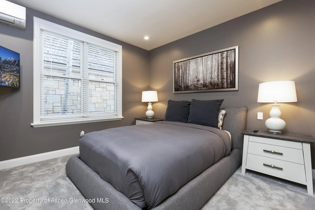 11 of 14 - 922 E Cooper Avenue, Aspen, CO