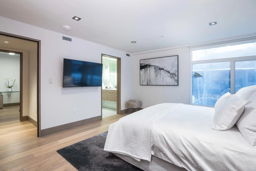 26 of 50 - 126 Juan Street, Aspen, CO