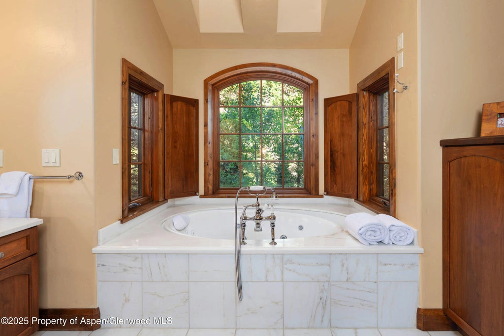 43 of 60 - 800 S Hayden, Aspen, CO