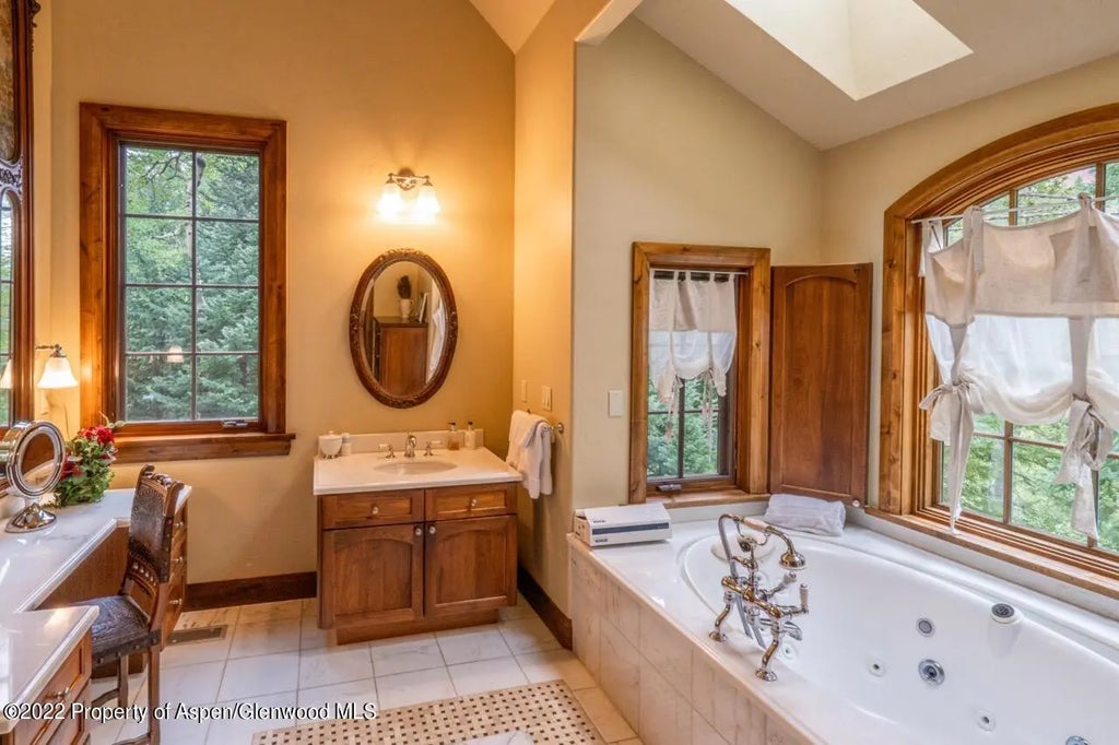 44 of 60 - 800 S Hayden, Aspen, CO