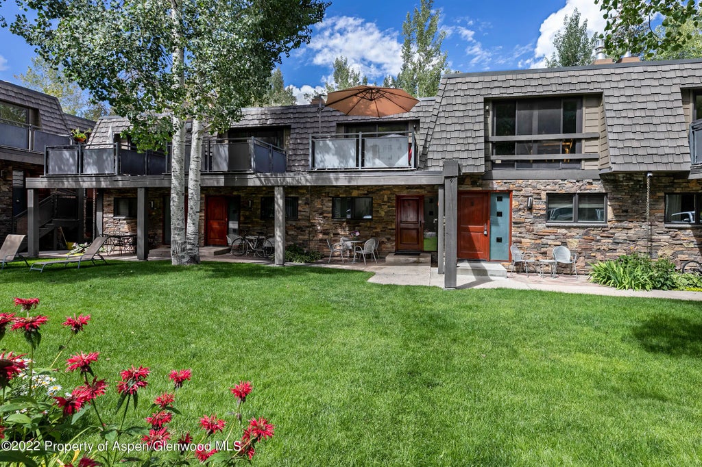 1 of 13 - 124 E Durant Avenue #4, Aspen, CO