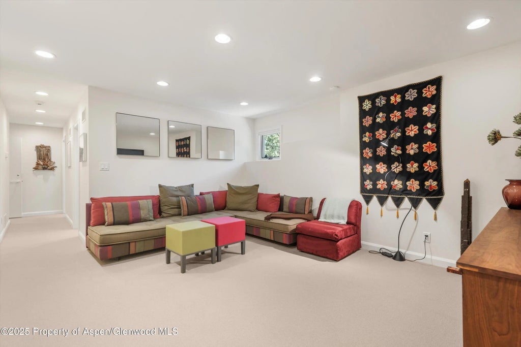 29 of 35 - 1115 Ute Avenue, Aspen, CO