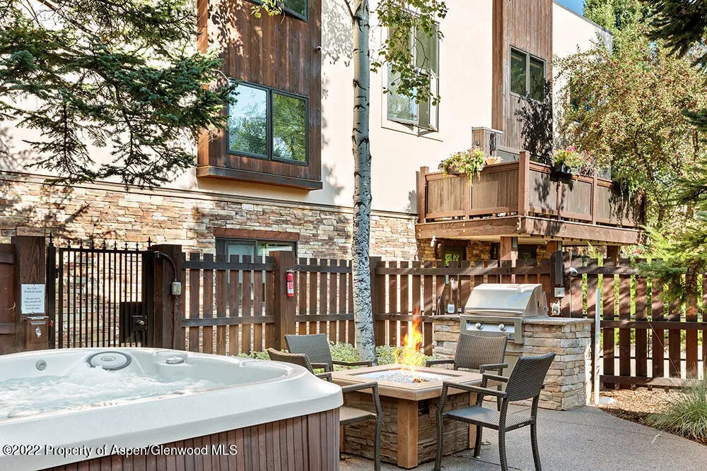 17 of 18 - 119 E Cooper Avenue 15, Aspen, CO